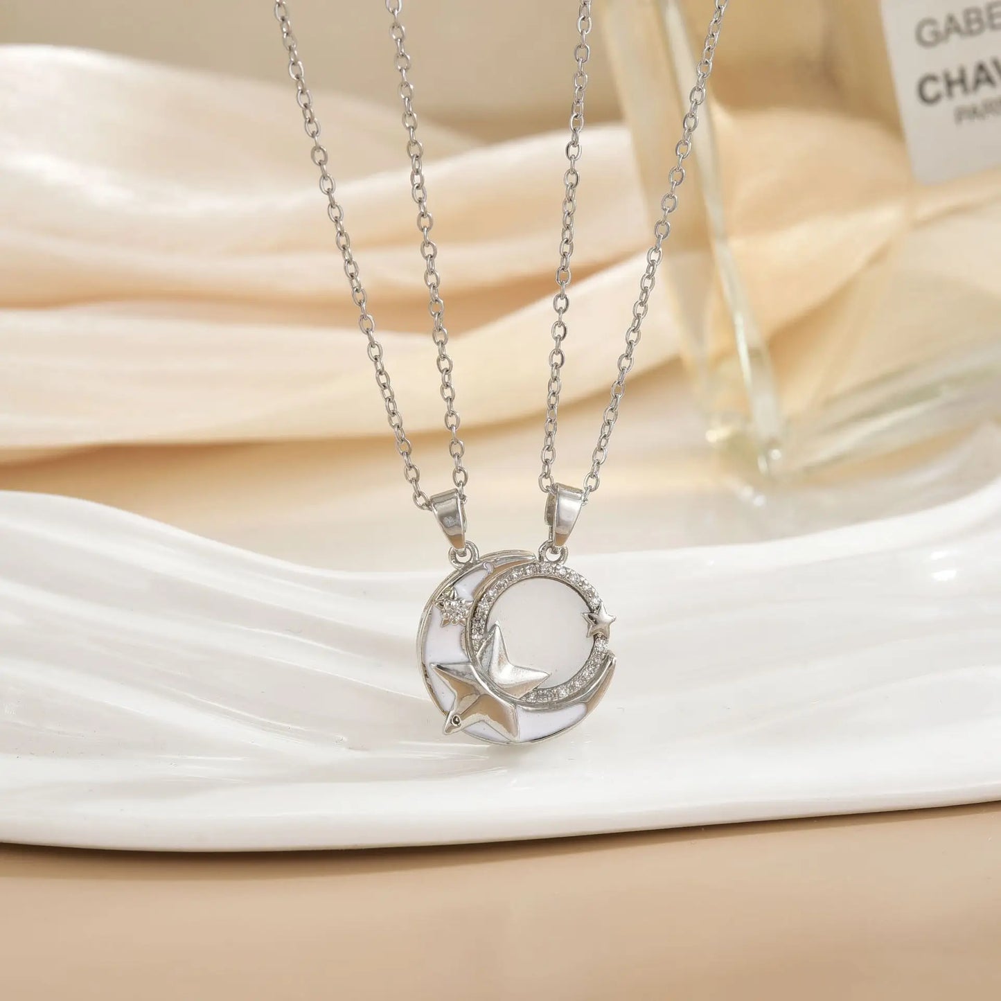 SunMoonโข Magnetic Couple Necklace ๐๐๐ Always Drawn Together