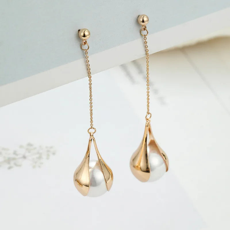 2022 New Trend Simulation Pearl Long Earrings Women's Flower Rhinestone Wedding Pendant Earrings Fashion Korean Jewelry Earrings