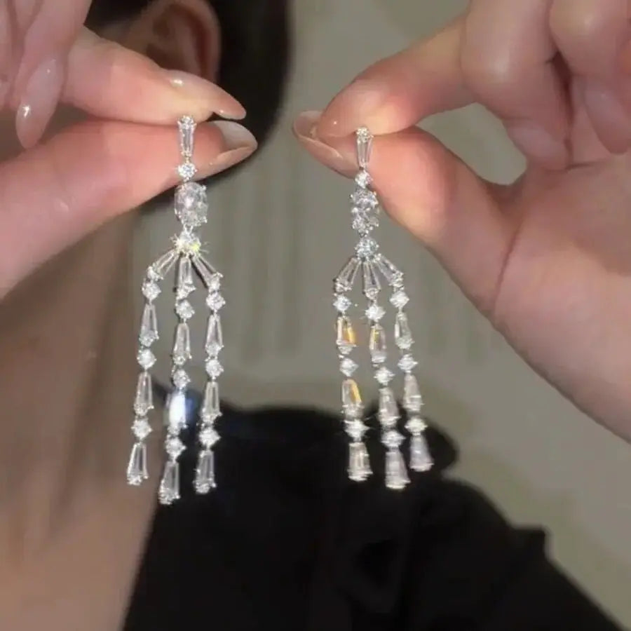 Sparkling Zircon Christmas Tree Drop Earrings For Women Trendy Xmas Tree Plant Dangle Earrings New Year Festival Party Jewelry