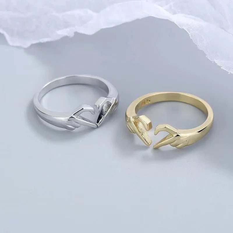 Hot selling romantic two handed heart to heart ring, European and