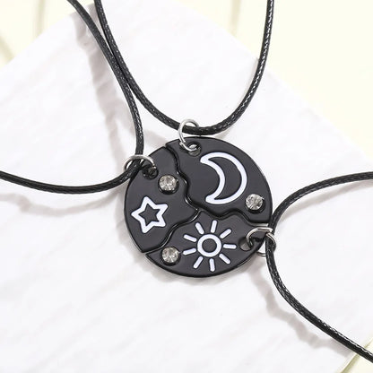 CelestiBond™ Friendship Necklace 🌙⭐ — Sun, Moon & Star Connection