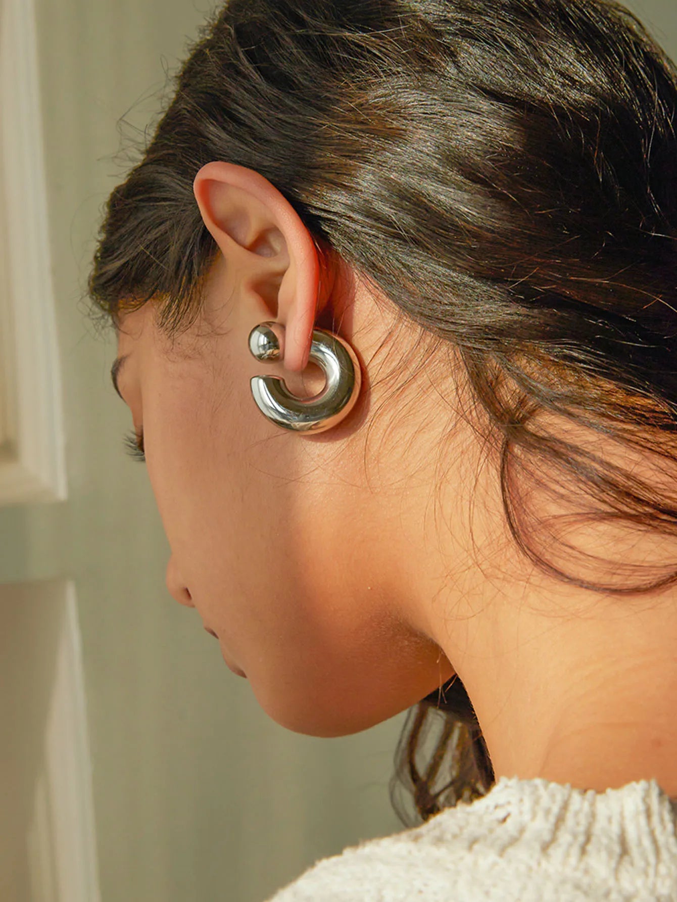 Adiffu 16K Gold Stainless Steel Front And Rear C-shaped Earrings