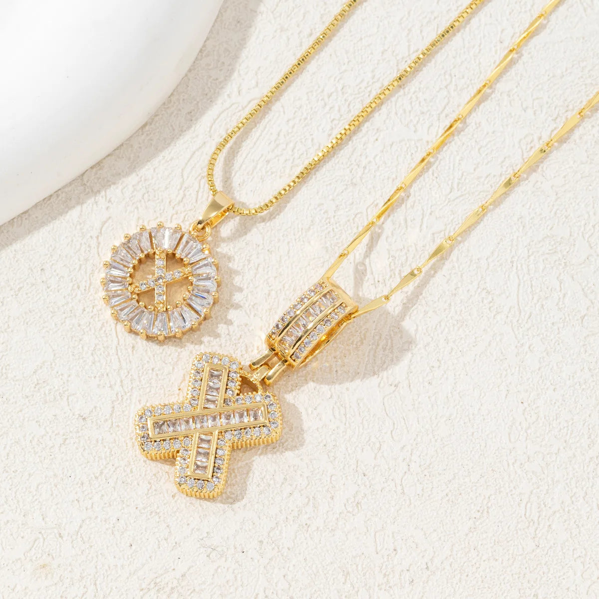 Personalized Elegance – Your Initial, Your Style!