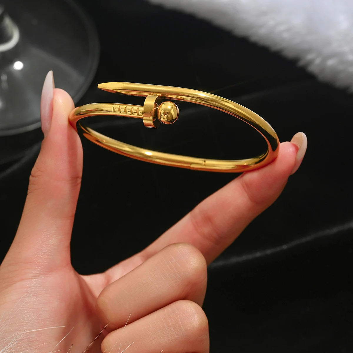 four-leaf clover lucky bracelet